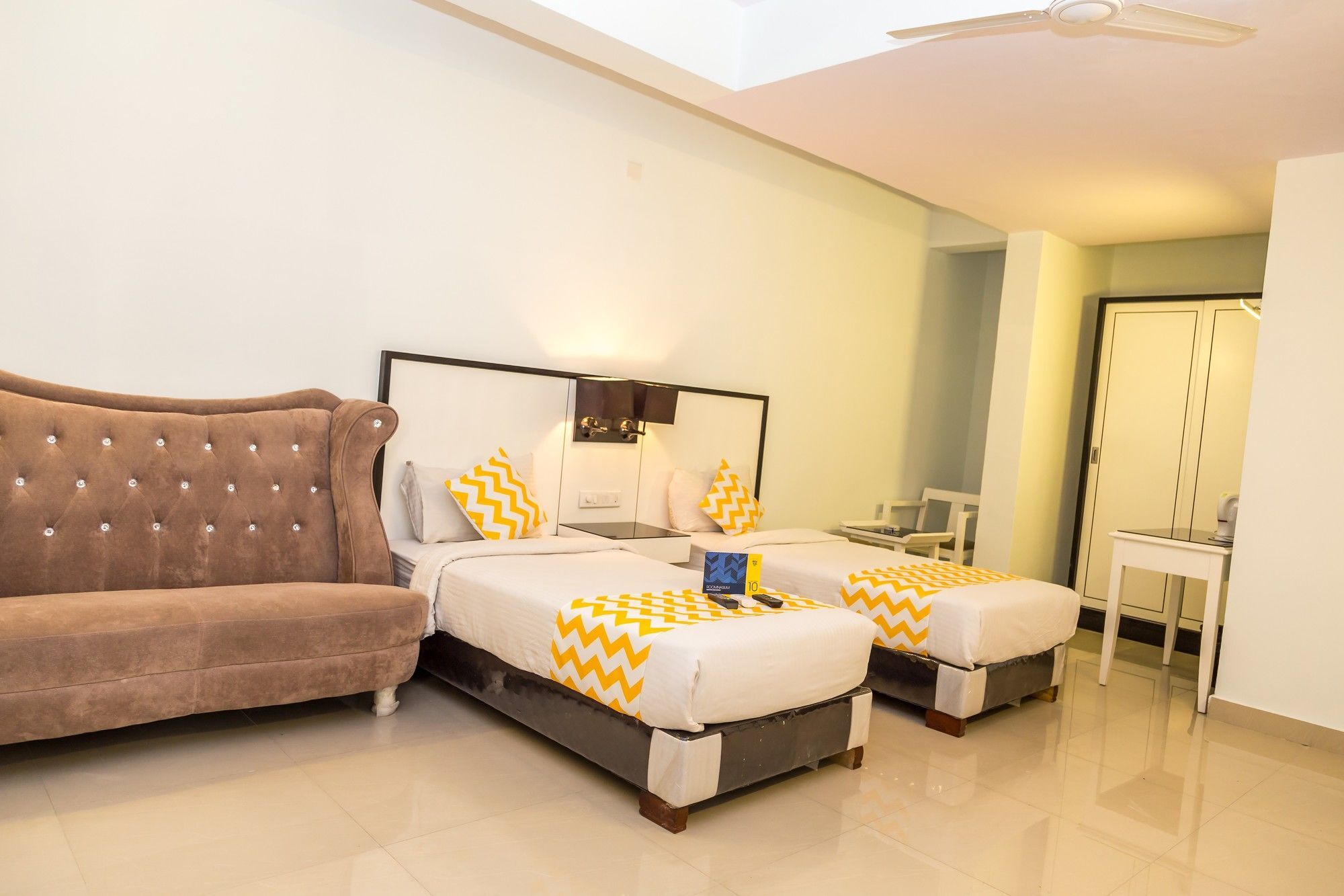 Collection O 29 Church'S Inn Near Cubbon Park Bangalore Ngoại thất bức ảnh